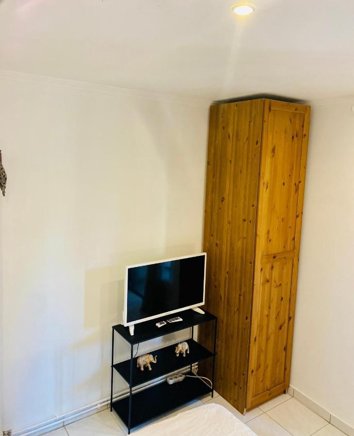 Flat Lägenhet Flayosc Exteriör bild